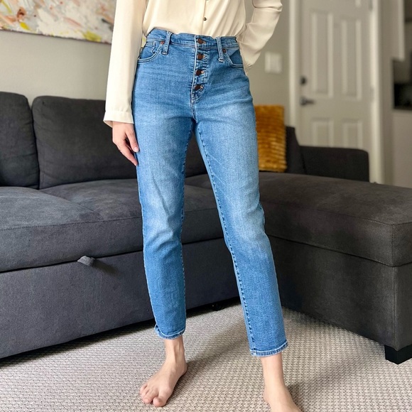 Madewell Denim - Madewell Mid-Rise Skinny Crop Jeans - Medium Blue Wash - Waist Size 31